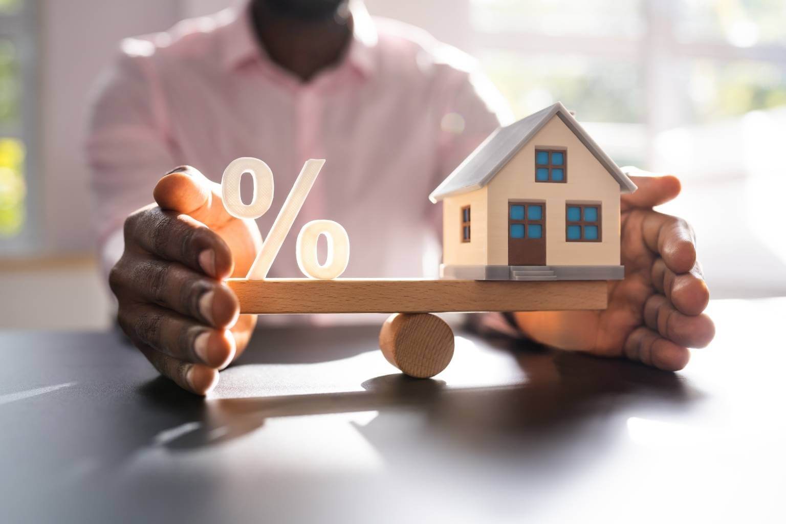 House and commission rate balance