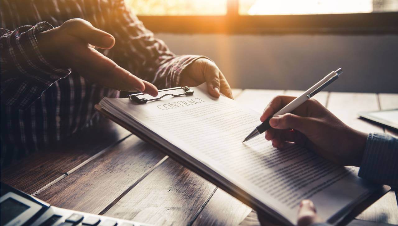 signing a home contract